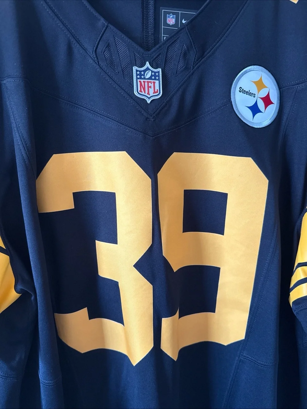 Men’s Nike MINKAH FITZPATRICK #39 STEELERS Color Rush Vapor Lmtd JERSEY Sz 2XL - Picture 2 of 7